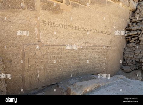 Mastaba tomb egypt hi-res stock photography and images - Alamy