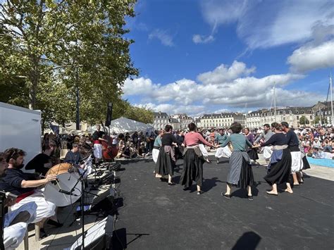 Festival Darvor Le Public Au Rendez Vous Pour Les Performances Au