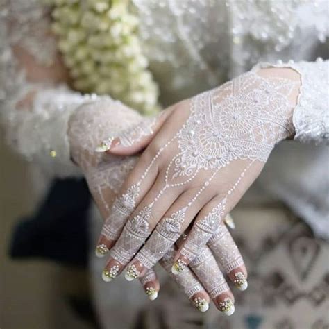 Detail Henna Tangan Pengantin Putih Koleksi Nomer