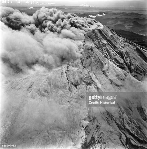 Mount St Helens Location Photos And Premium High Res Pictures Getty Images