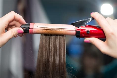 Ecco Come Pettinare I Capelli Senza Rovinarli