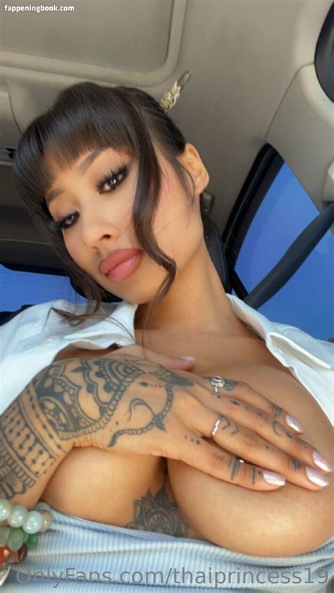 Kimmy Kums Kimthebustyasian Nude Onlyfans Leaks The Fappening