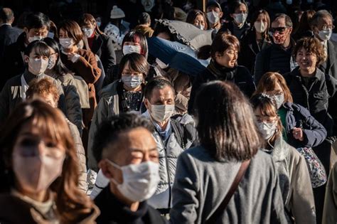 衝日本注意！疫情續升溫 東京時隔4月單日確診破2萬例