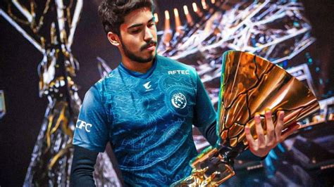 Peb Aspas Vence Como Melhor Atleta De Esports Game Arena