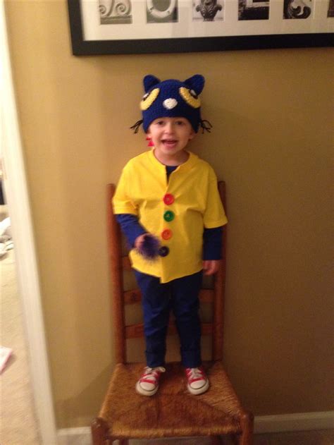 Pete The Cat Costume Easy Halloween Outfit Themed Halloween Costumes