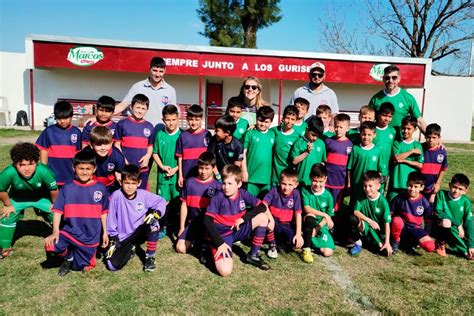 Unión y Ferro jugaron el clásico del infanto juvenil SANSA DEPORTES