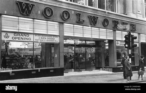 Exterior Woolworths Store Black And White Stock Photos And Images Alamy