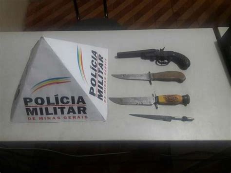 Polícia Militar apreende duas armas de fogo em Ubá