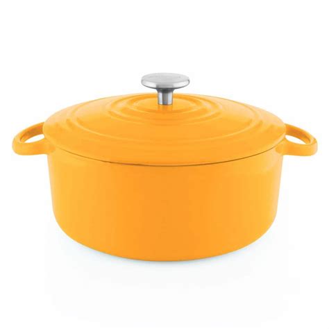 Chantal 5 Qt Round Enameled Cast Iron Dutch Oven In Marigold With Lid