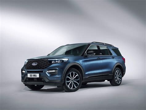 Ford Unveils All-New Explorer Plug-In Hybrid SUV with 40 km (25 miles