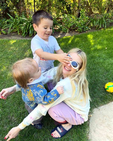 Emma Roberts Gets Styled By Son Rhodes 16 Months Photos