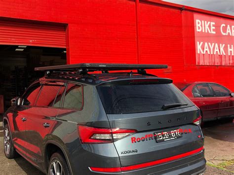 Skoda Octavia VRS Platform And Roof Box Roof Rack And Box