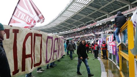 Ciao Davide Lo Striscione Del Torino In Ricordo Di Astori Tuttosport