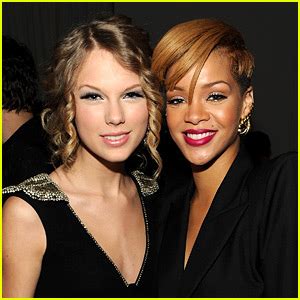 Rihanna Says She’d Never Perform with Taylor Swift | Rihanna, Taylor ...