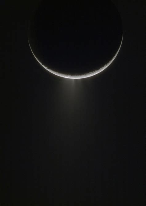 Enceladus' plumes in color | The Planetary Society