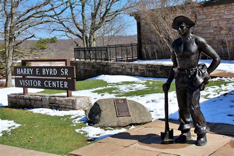 Virginia Shenandoah National Park Harry F Byrd Sr Visitor Center