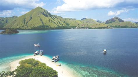 15 Tempat Wisata Labuan Bajo Yang Wajib Dikunjungi Di 2025