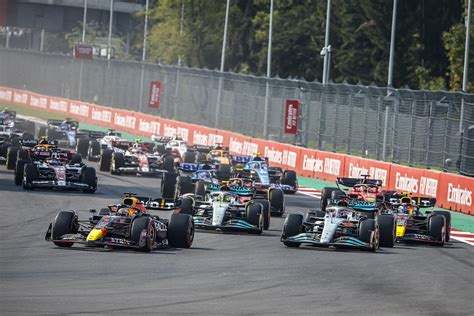 Max Verstappen signe une victoire record à Mexico AutoHebdo