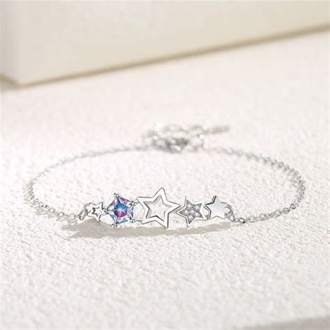 Vòng Đeo Tay Nữ Lili Jewelry Cz Hình Ngôi Sao 5 Cánh Lili532223 Màu