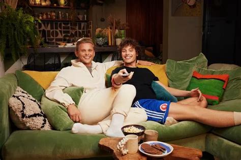 Celebrity Gogglebox For Su2c 2023 Full Line Up As New Famous Faces Join