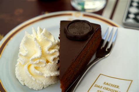 La Tarta Sacher La Tarta Imperial Las Más Famosas Tartas De Viena