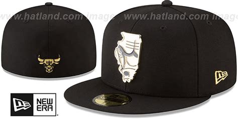 Chicago Bulls Gold Stated Metal Badge Black Fitted Hat