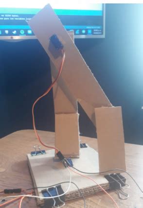 DIY desde casa - 10A: Armando un brazo robótico casero— Techmake Solutions