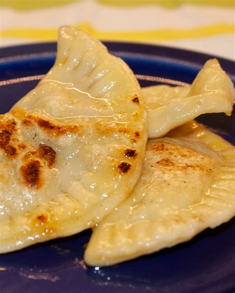 Piroggen Mit Sauerkraut Gef Llte Teigtaschen Rezept Was Esse Ich