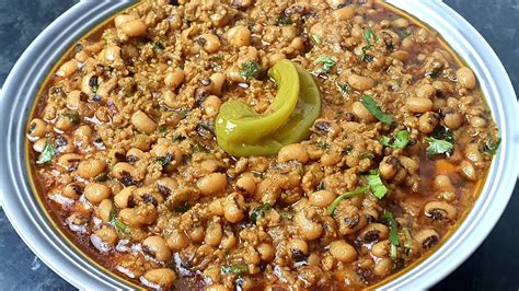 Keema Lobia Recipe Qeema With White Lobia Cook With Mahpara Youtube