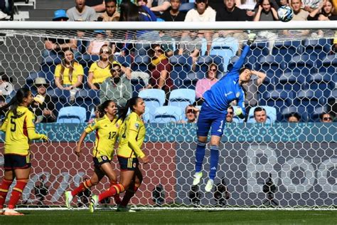 Controvertido Comentario De Javier Hernández Bonnet En El Debút De