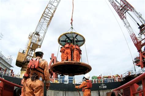 Pertamina Unit Builds New Oil Rigs In East Java Business The