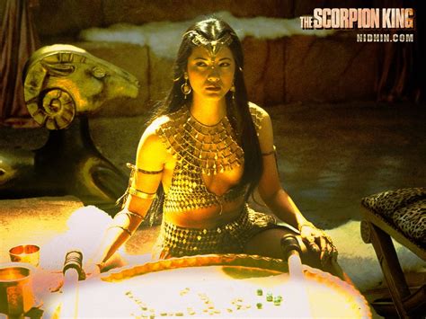 Kelly Hu In The Scorpion King Kelly Hu Action Comedy Movies Dwayne Johnson Movies