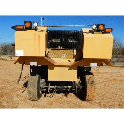 2012 Etnyre 2wd Asphalt Chip Spreader