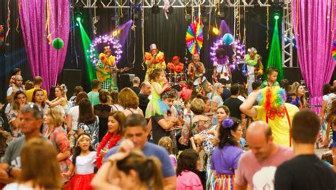 Carnaval Muita Festa E Divers O Para As Crian As Em Curitiba