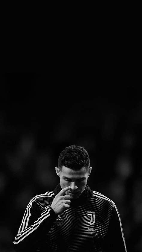 423 Cristiano Ronaldo Black Wallpaper Picture Myweb