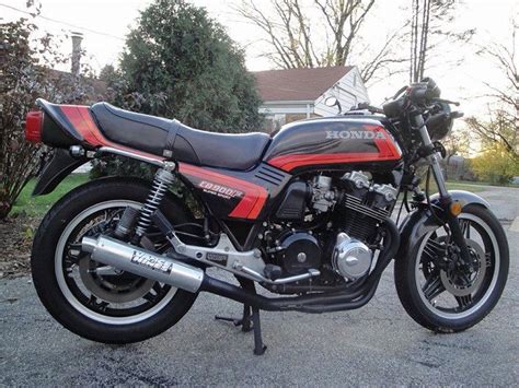 CB900F Motorcycle Red And Black Street Bike