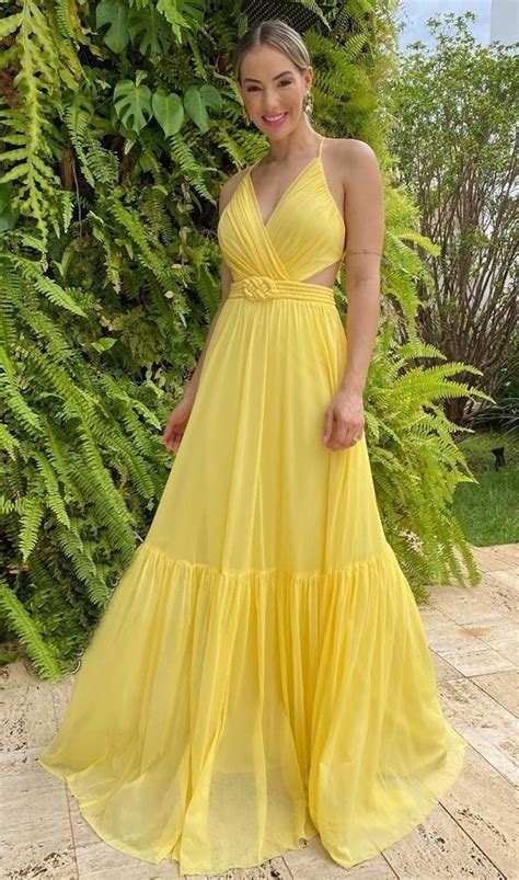 Vestido amarelo para madrinha de casamento fotos modelos e tendências