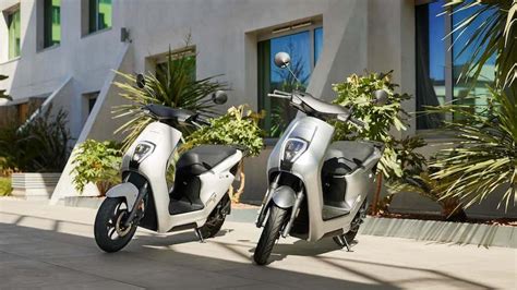 Honda Em E Electric Moped Officially Launches In The European