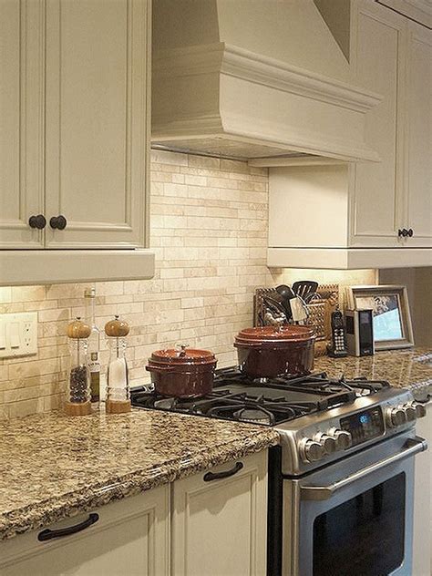 Ivory Kitchen Cabinets With Backsplash Things In The Kitchen