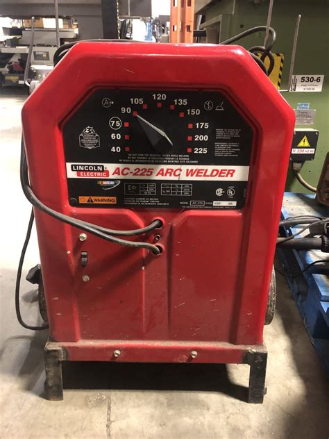 Lincoln Electric 225 Arc Stick Welder AC225S 230V 05 27 2024