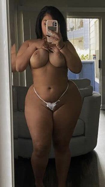 Megan Velez Kimvelezoficial Yardeniivelez Nude Leaks OnlyFans