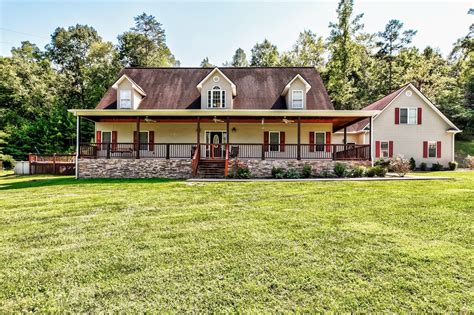 266 Young Rd, Lafollette, TN 37766 | MLS# 1129194 | Redfin