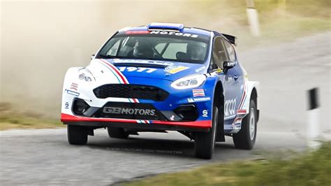 Ford Fiesta R5 Mk2 In Gravel Trim Entertaining The Crowd At Rallylegend