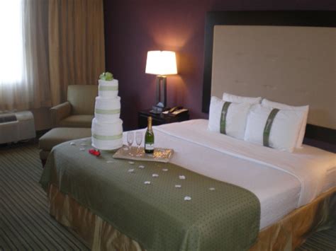 Holiday Inn Hotel & Suites Parsippany | VisitNJ.org