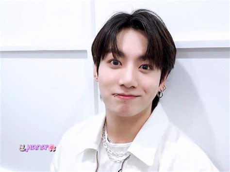 Bts Community Posts 💜🐰 정국 Jungkook 💜🐰 𝙸 𝙿𝚄𝚁𝙿𝙻𝙴 𝚈𝙾𝚄 ﹋﹋﹋﹋﹋﹋ 明日やっと直接、会える