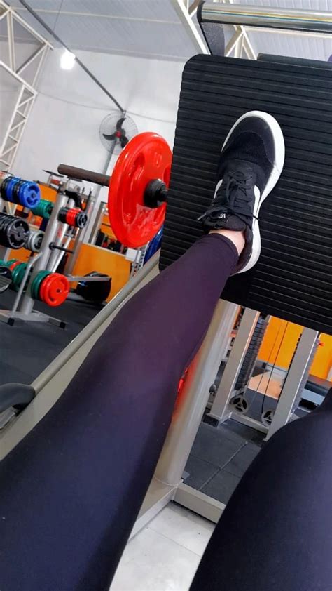 by Flavia sss on Faça você mesmo: arte na parede | Workout pictures ...