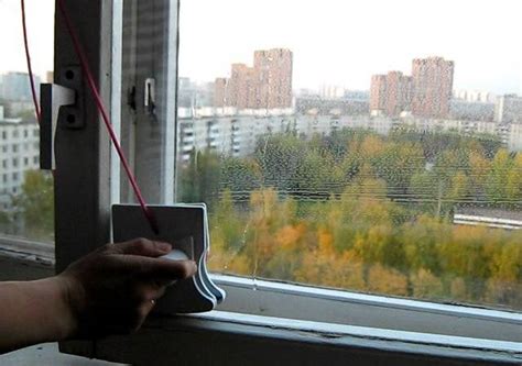 Магнитная щетка для мытья окон Татла