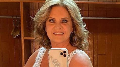 La Foto Del Pasado De La Actriz Mexicana Érika Buenfil Con La Que