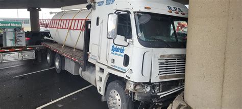 Traffic Snarled On Busy Highway After Multi Vehicle Crash Near Pearson