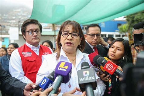 Miriam Ponce renuncia al Minedu Ratifico mi compromiso con la educación